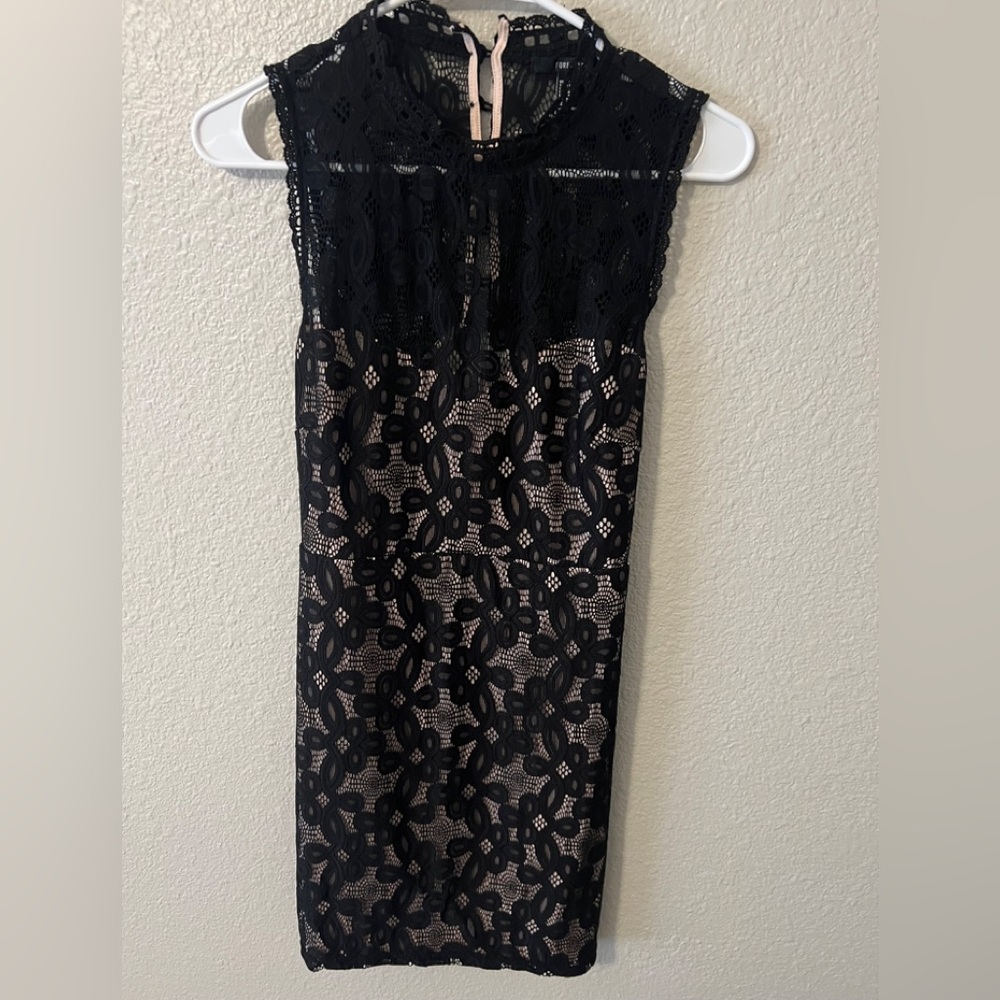 Forever 21 Black and Cream Lace Mini Dress Medium - Picture 1 of 7